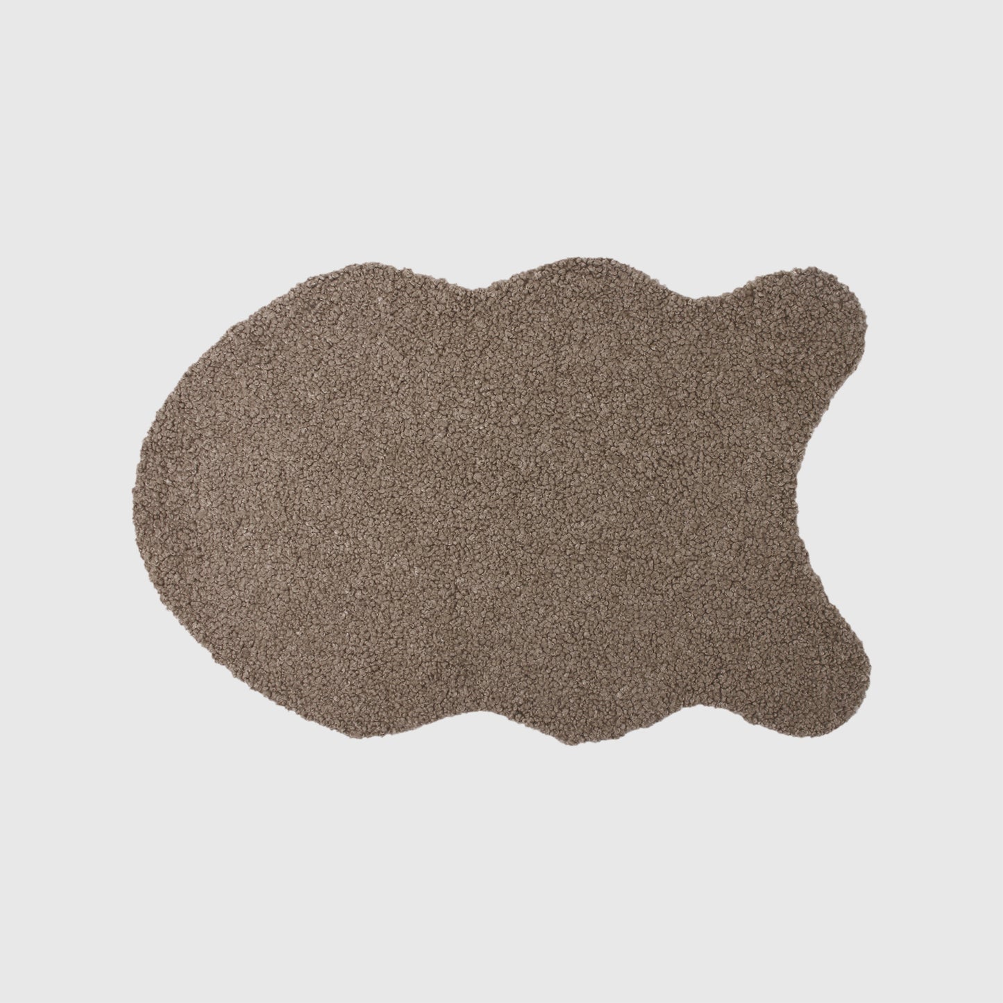 The Mood | Cassidy Faux Fur 2'x3' Pelt-Shaped Rug, Moroccan Sahara