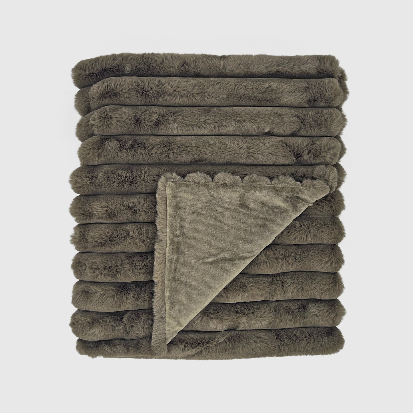 The Mood Puffy Faux Fur Throw, 50x60 in. Olive (Brown-Green)