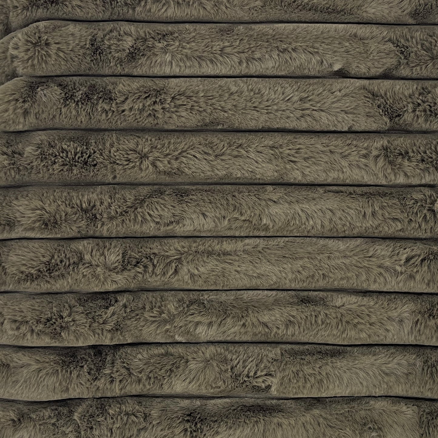 The Mood Puffy Faux Fur Throw, 50x60 in. Olive (Brown-Green)