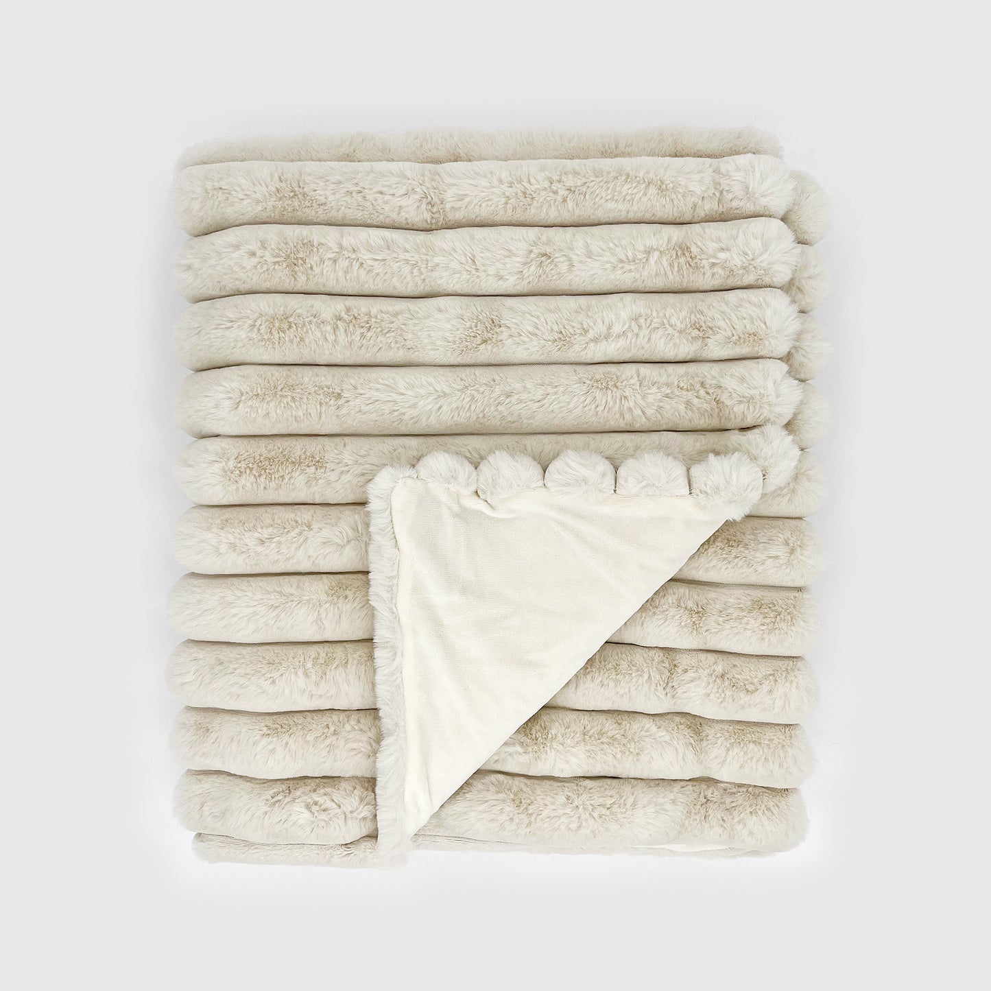 The Mood Puffy Faux Fur Throw, 50x60 in. Vanilla (Beige)