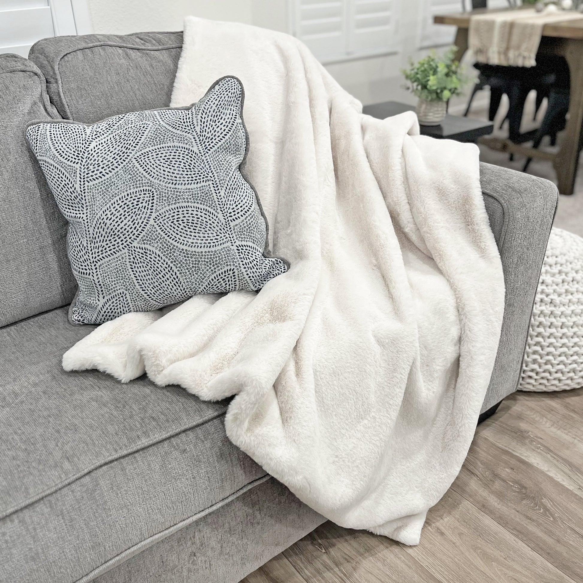 The Mood Rex Faux Fur Throw, 50x60 in., Coconut