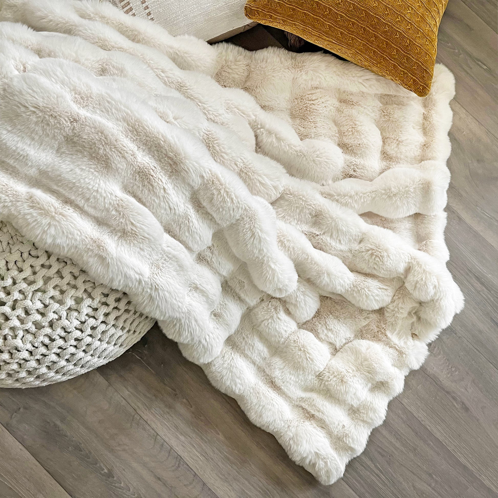 The Mood Cubby Faux Fur Throw, 50x60 in., Vanilla