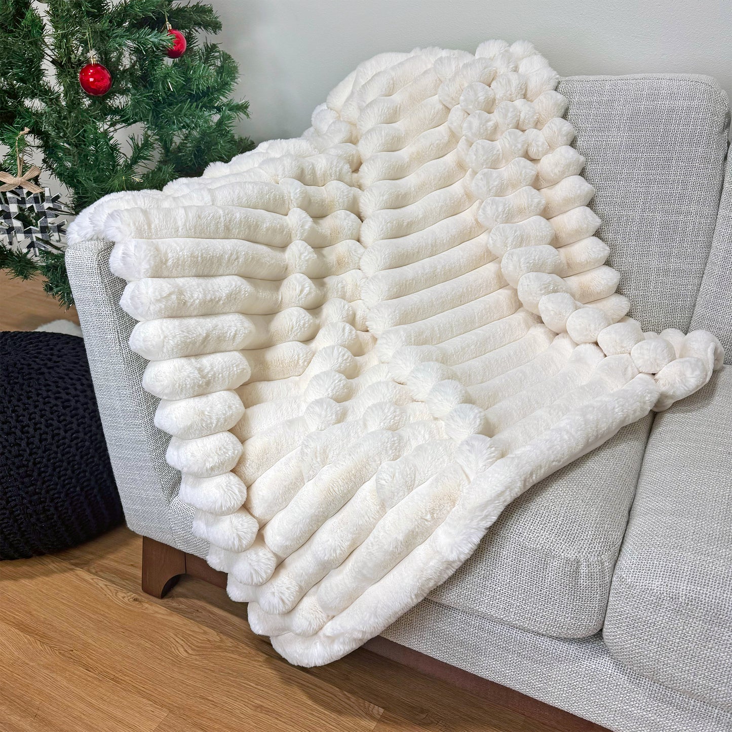 Puffy Faux Fur Throw - White